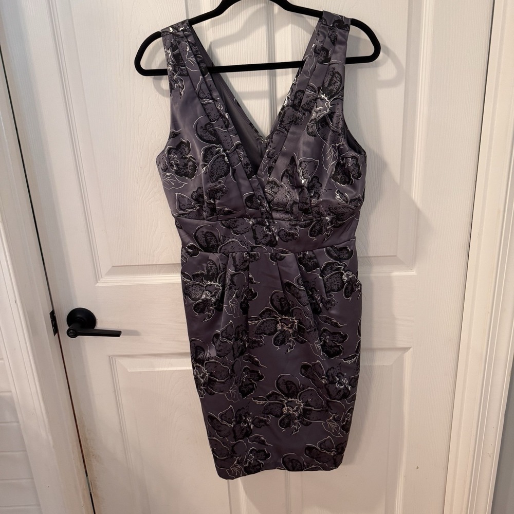 COREY P Dress Women's Size 12 Artsy Deep V Neck‎  Knee Length Textured Metallic